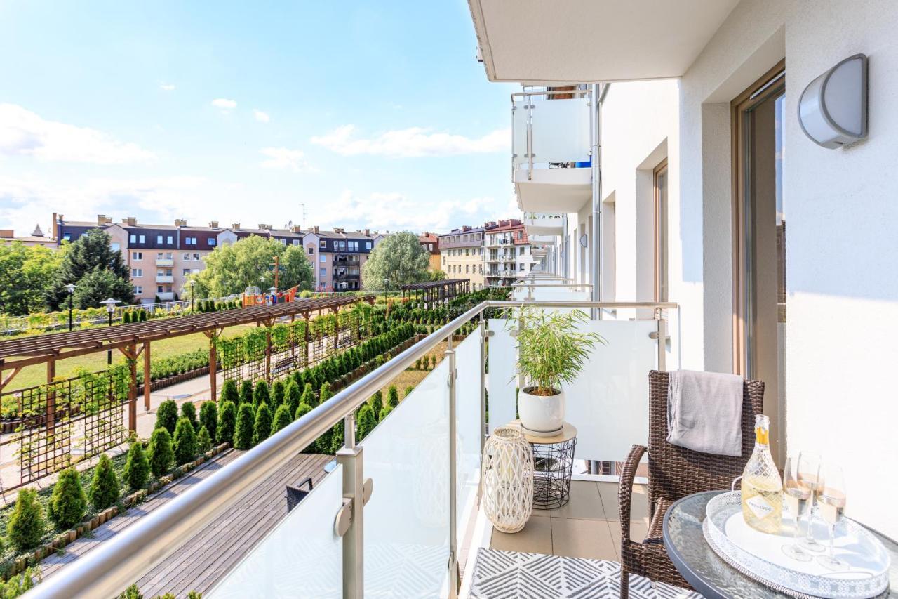 Apartament "Anna" - Kwartal Rozy Wiatrow, 15 Min Spacerem Od Plazy Свіноуйсьце Екстер'єр фото